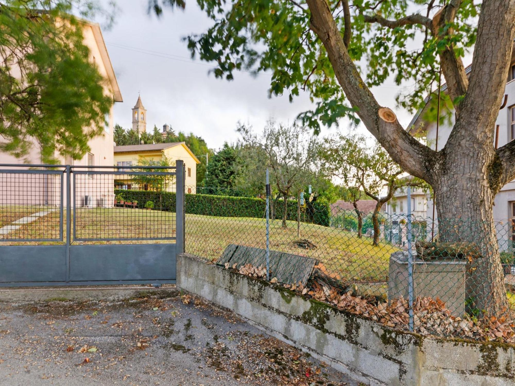 Pleasant Apartment With Courtyard Saludecio Exteriér fotografie