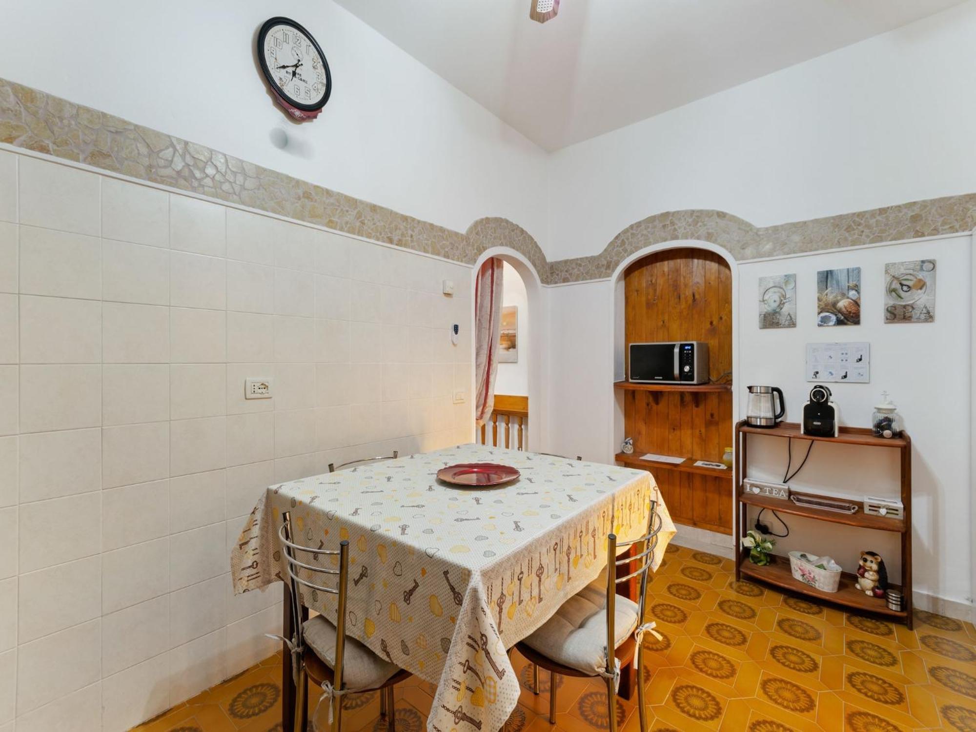 Pleasant Apartment With Courtyard Saludecio Exteriér fotografie
